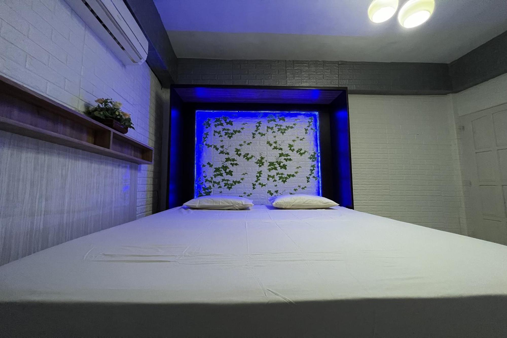 Oyo 91757 Surya Hotelneartaman Anggrek Pkk Watansoppeng Lalabata Exterior foto